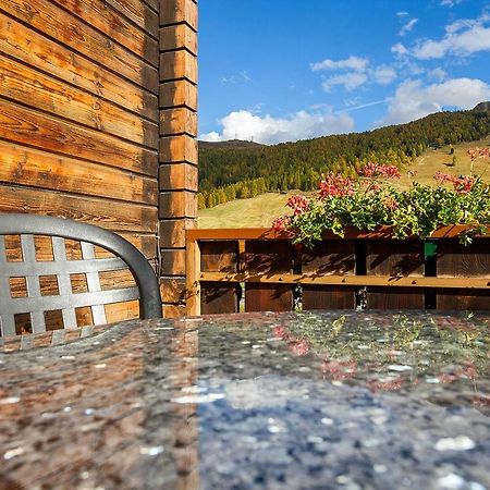 Hotel Alaska Ливиньо Екстериор снимка