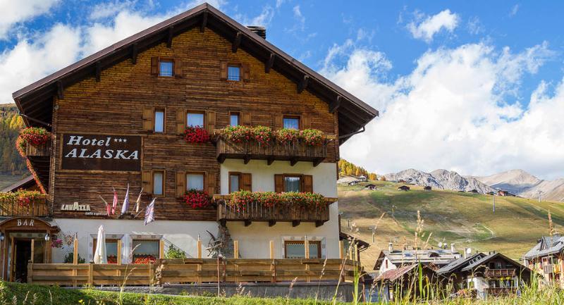 Hotel Alaska Ливиньо Екстериор снимка